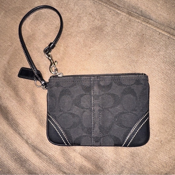 Coach Black Signature Wristlet Pouch with Contrast Stitching - Picture 2 of 5